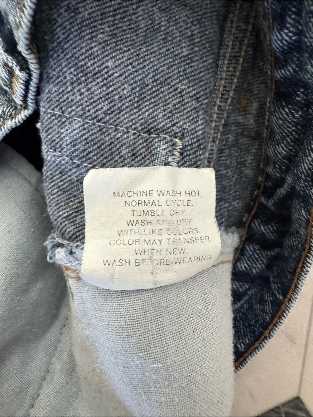 Levi's Men's Dark Blue Relaxed Jeans